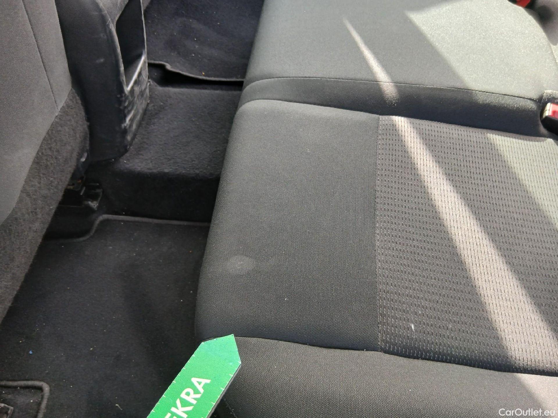  Nissan  Qashqai NISSAN  / 2021 / 5P / todoterreno DIG-T 116kW (158CV) mHEV Xtronic Acenta (AC8) #25