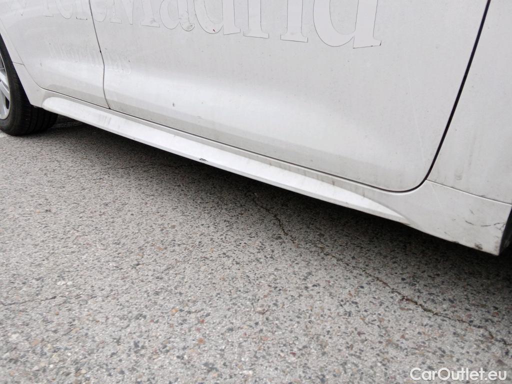  Toyota  Corolla TOYOTA  1.8 125H ACTIVE TECH E-CVT #34