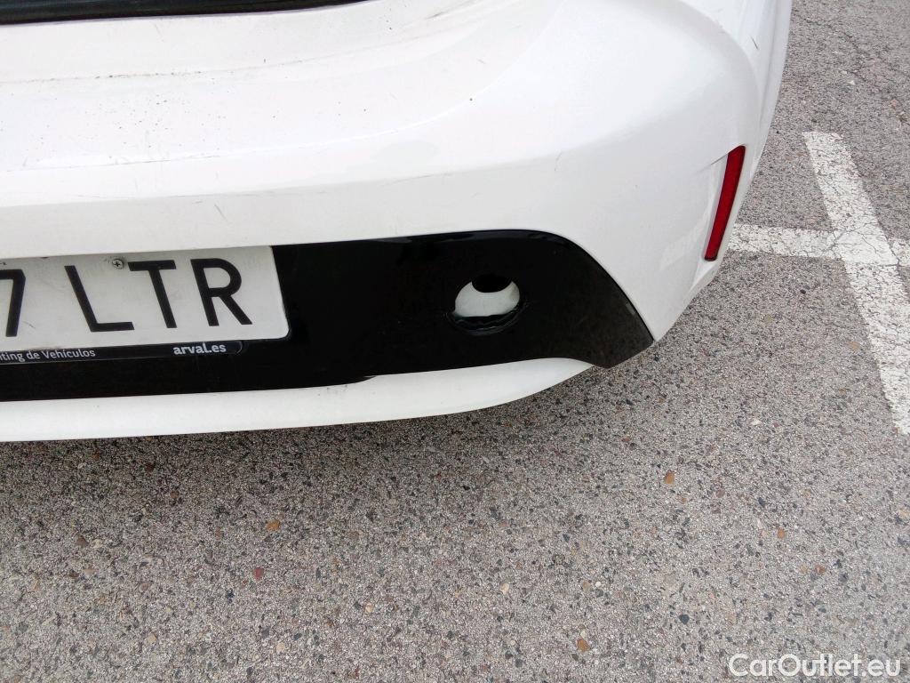  Toyota  Corolla TOYOTA  1.8 125H ACTIVE TECH E-CVT #51