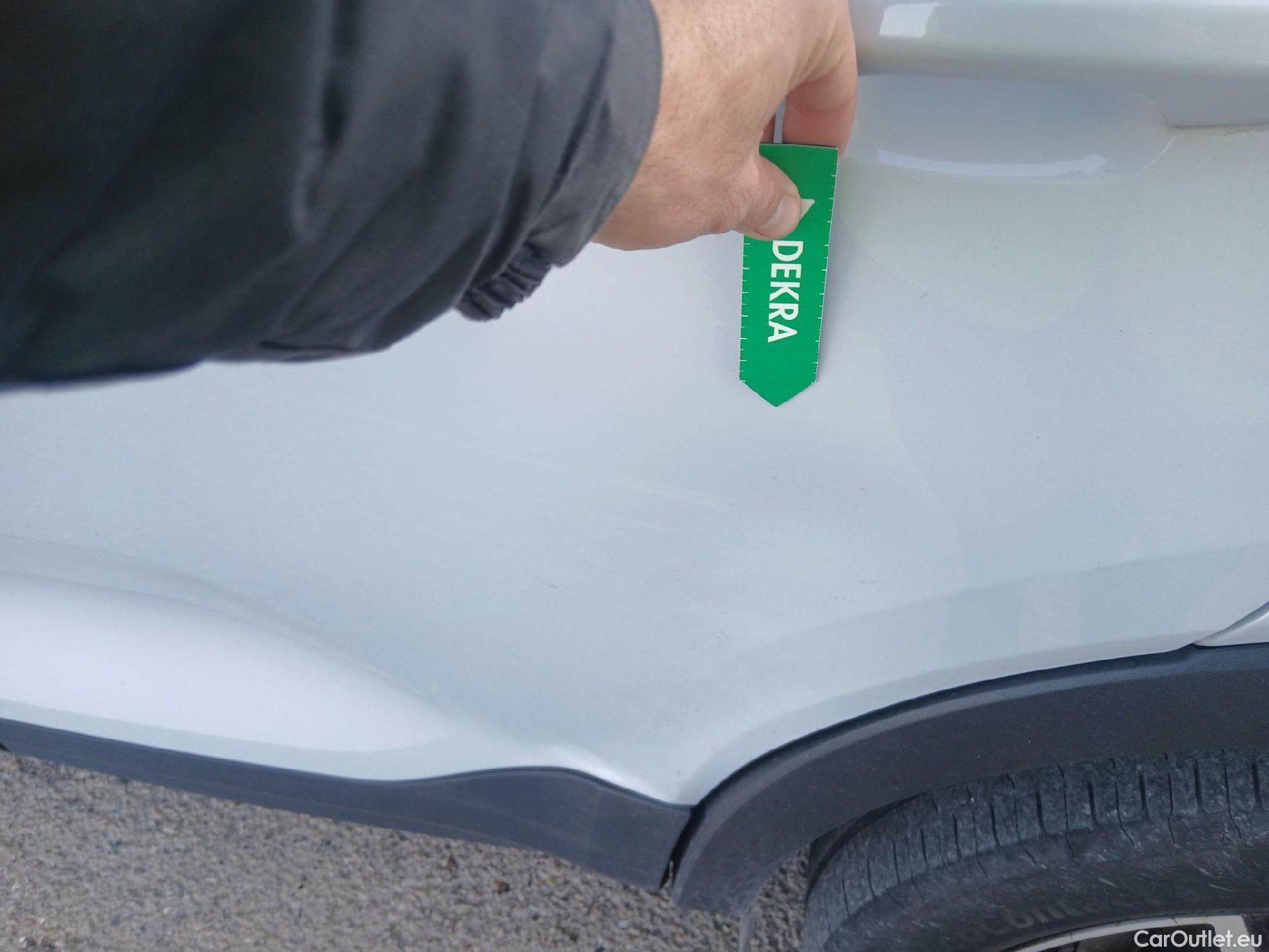  Volvo  XC 40 VOLVO XC40 / 2017 / 5P / todoterreno 1.5 T5 Twin Recharge R-Design Auto #8