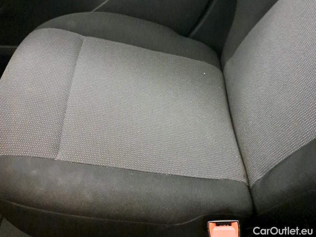  Citroen  Berlingo CITROEN  / 2018 / 3P / furgón derivado de turismo Talla M BlueHDi 100 CONTROL #43