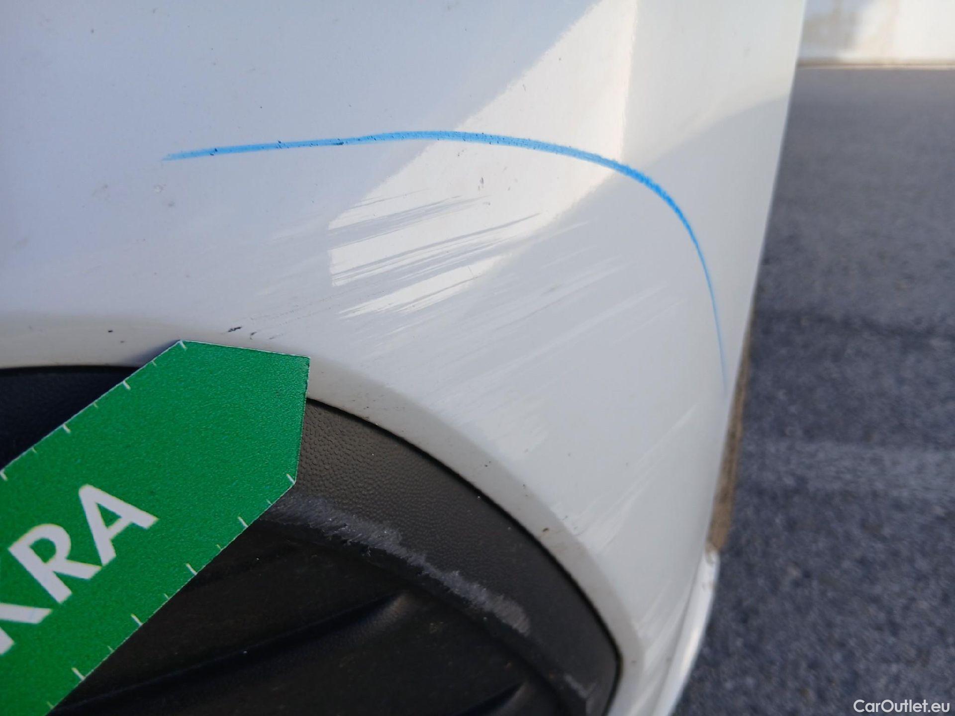  Volkswagen  Polo VOLKSWAGEN  / 2021 / 5P / berlina con portón Life 1.0 TSI 70kW (95CV) #8