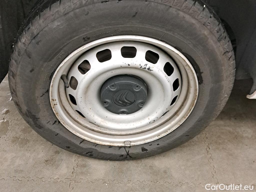  Citroen  Berlingo CITROEN  / 2018 / 3P / furgón derivado de turismo Talla M BlueHDi 100 CONTROL #58