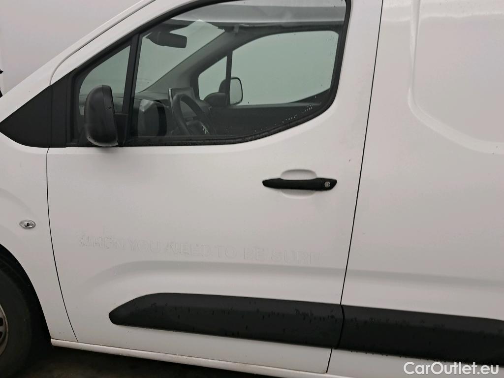  Citroen  Berlingo CITROEN  / 2018 / 3P / furgón derivado de turismo Talla M BlueHDi 100 CONTROL #24