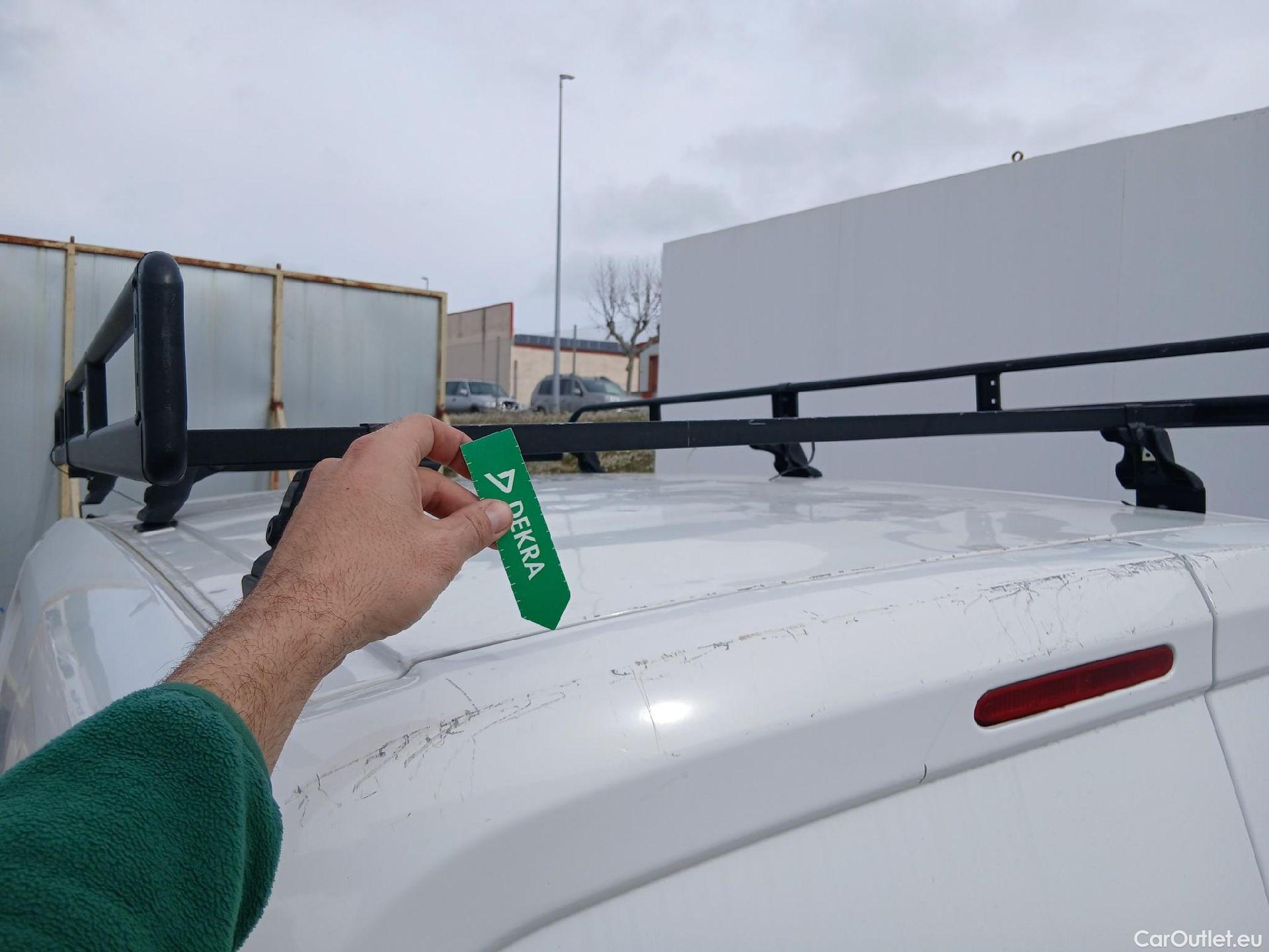  Citroen  Berlingo CITROEN  / 2015 / 3P / furgón derivado de turismo BlueHDi 74KW (100CV) #10