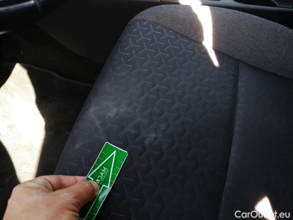  Toyota  Yaris Cross TOYOTA  / 2021 / 5P / todoterreno 1.5 120H Active Tech #24