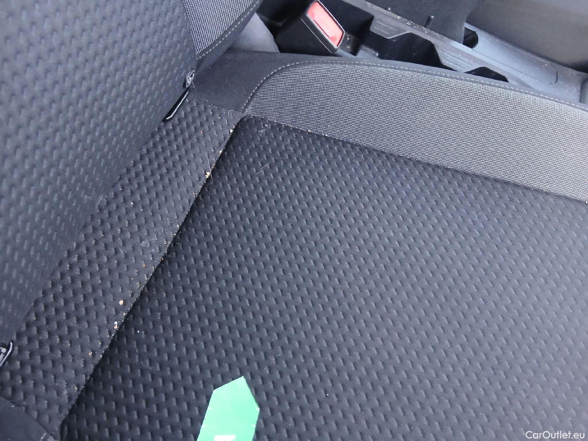  Volkswagen  Polo VOLKSWAGEN  / 2021 / 5P / berlina con portón Life 1.0 TSI 70kW (95CV) #23