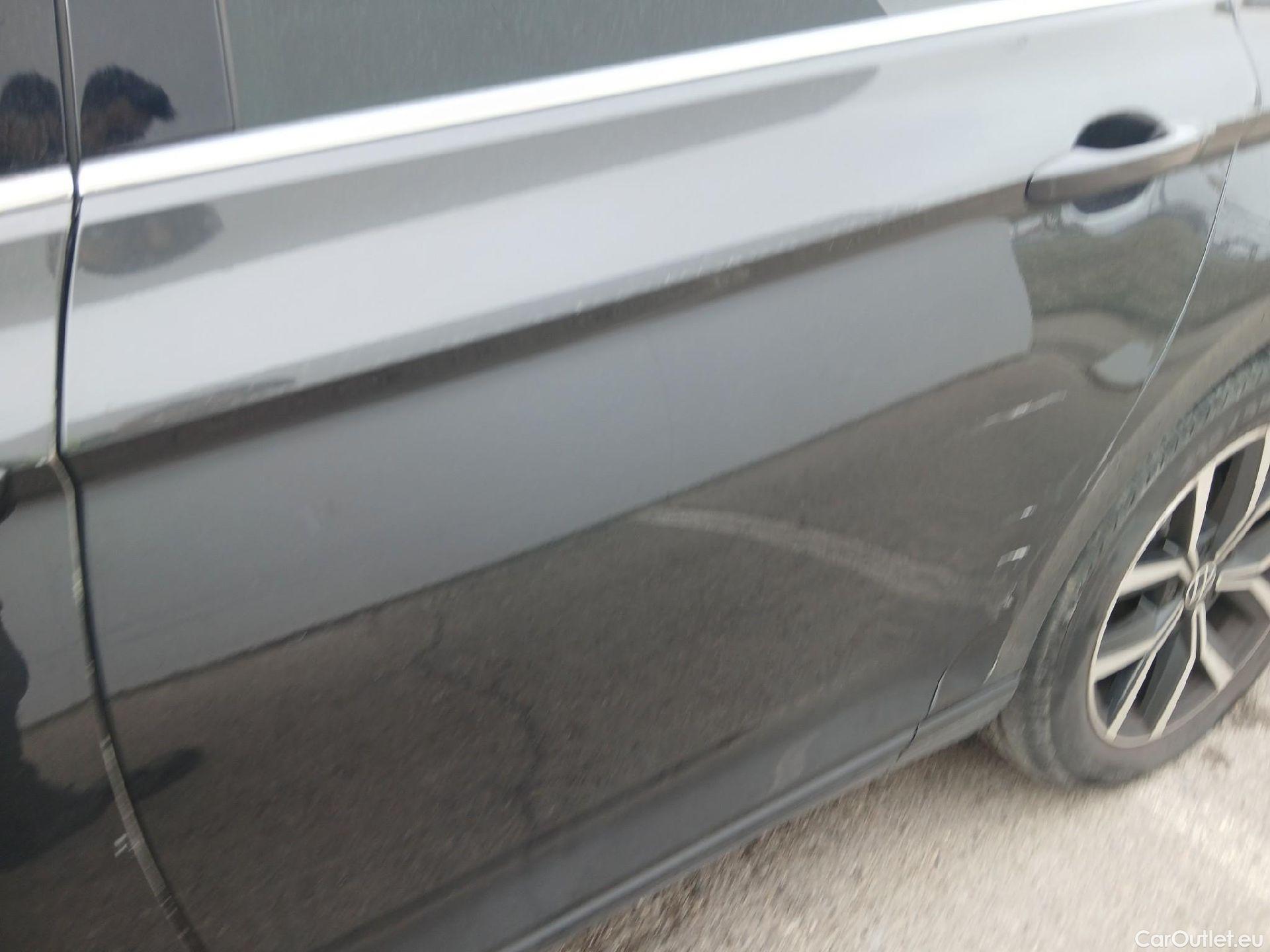  Volkswagen  Passat VOLKSWAGEN  / 2019 / 5P / familiar Variant Executive 2.0 TDI 110kW DSG #7