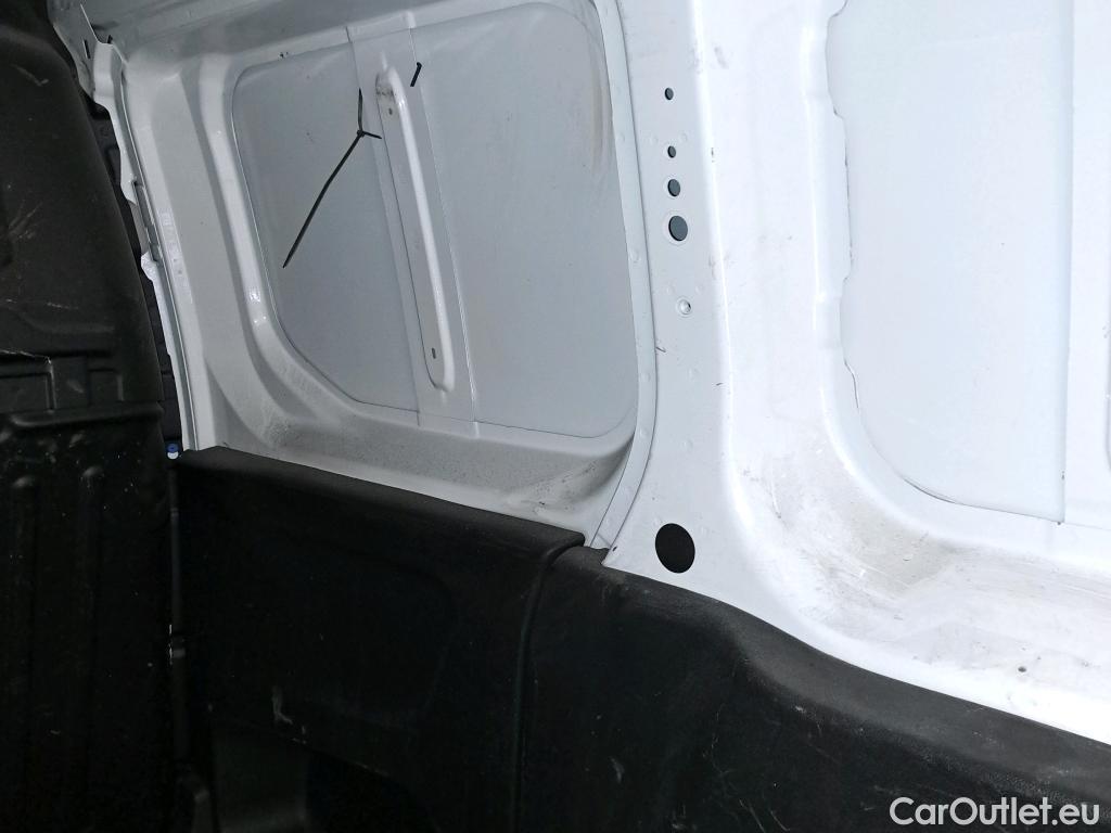  Citroen  Berlingo CITROEN  / 2018 / 3P / furgón derivado de turismo Talla M BlueHDi 100 CONTROL #74