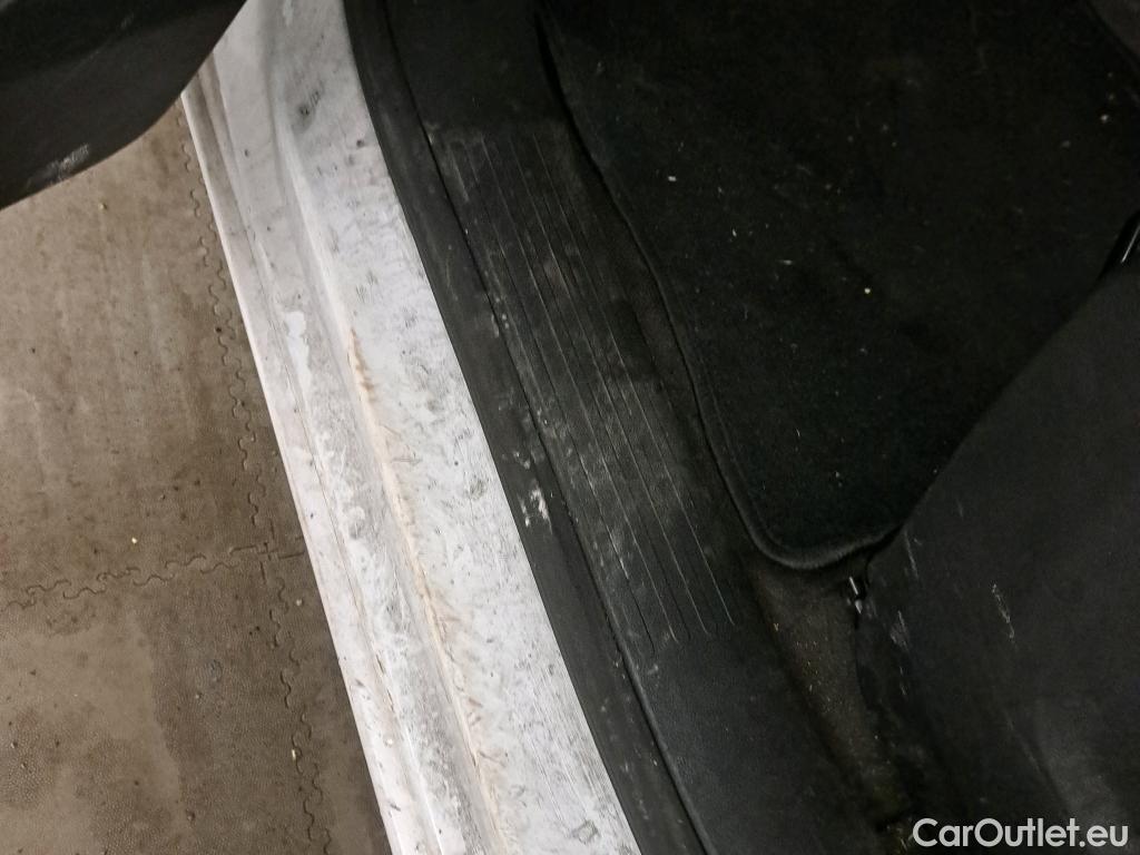  Citroen  Berlingo CITROEN  / 2018 / 3P / furgón derivado de turismo Talla M BlueHDi 100 CONTROL #44