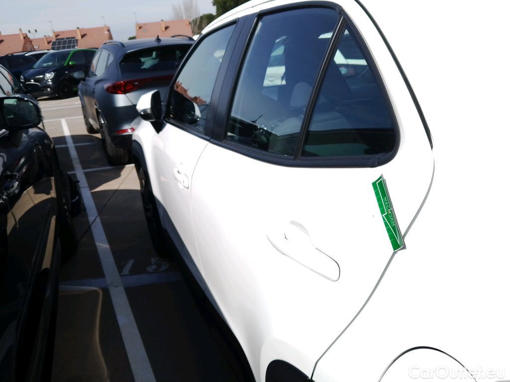  Toyota  Yaris Cross TOYOTA  / 2021 / 5P / todoterreno 1.5 120H Active Tech #1