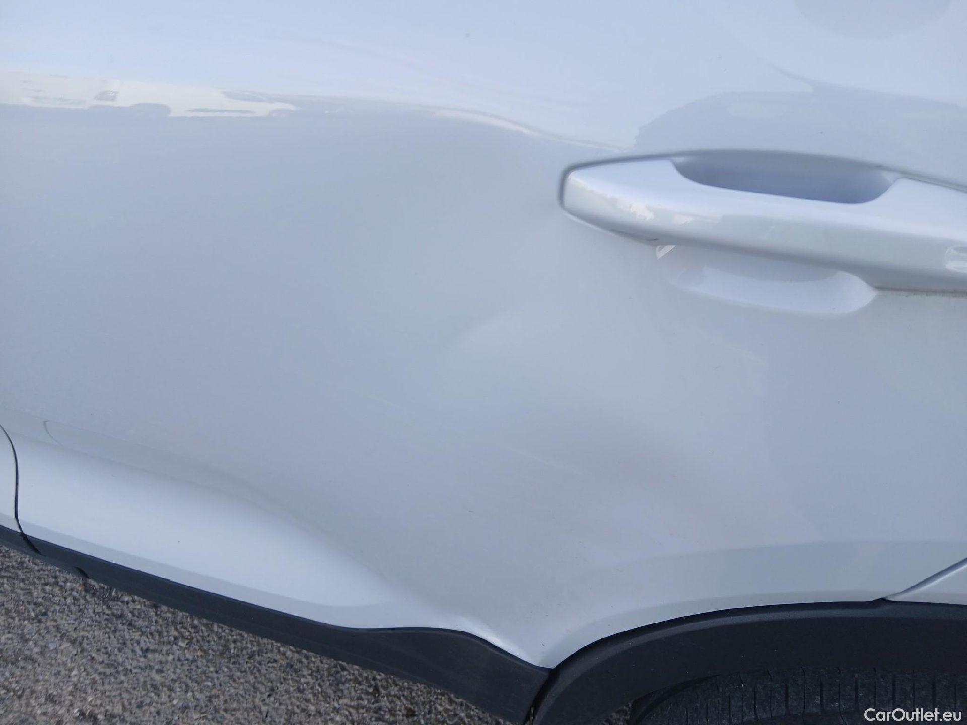  Volvo  XC 40 VOLVO XC40 / 2017 / 5P / todoterreno 1.5 T5 Twin Recharge R-Design Auto #7