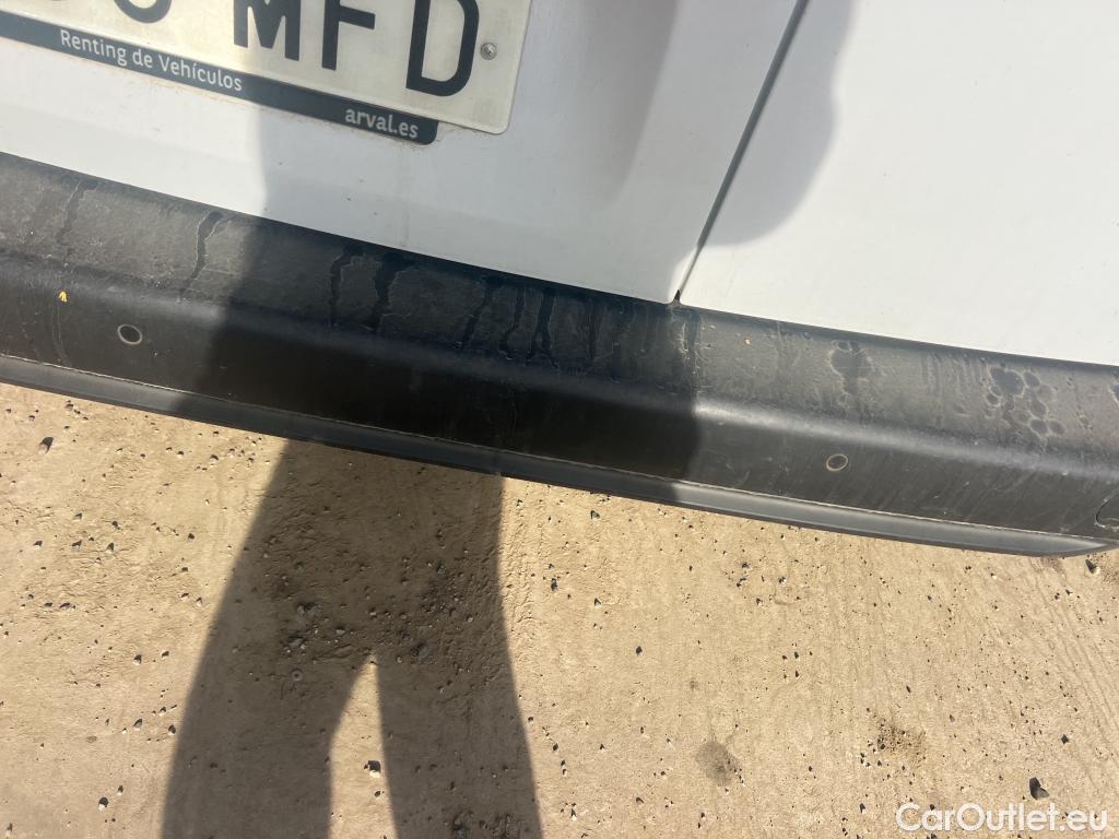  Citroen  Berlingo CITROEN  / 2018 / 4P / combi Talla M BlueHDi 100 S&S LIVE PACK BUSINE #23