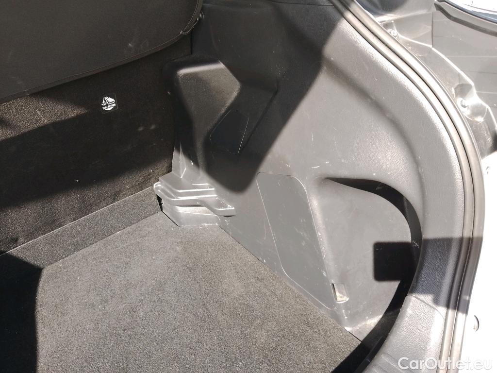  Toyota  Yaris Cross TOYOTA  / 2021 / 5P / todoterreno 1.5 120H Active Tech #12