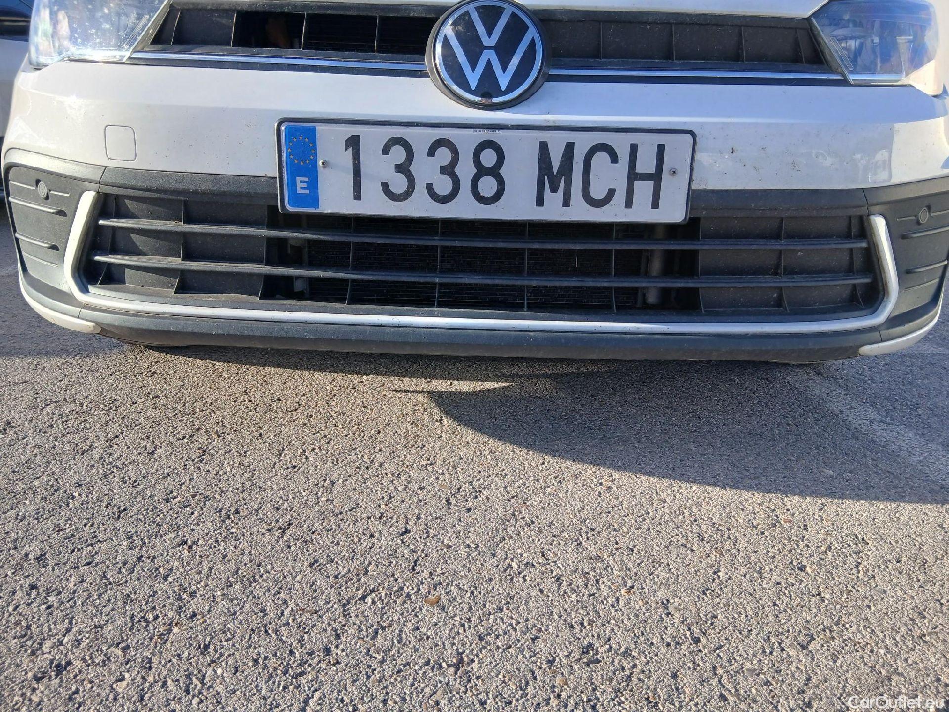  Volkswagen  Polo VOLKSWAGEN  / 2021 / 5P / berlina con portón Life 1.0 TSI 70kW (95CV) #12