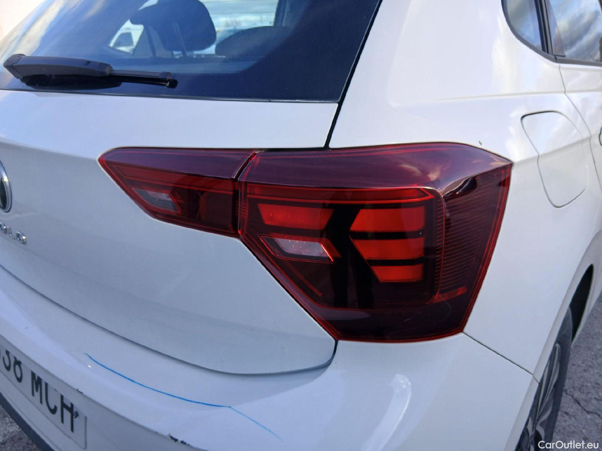  Volkswagen  Polo VOLKSWAGEN  / 2021 / 5P / berlina con portón Life 1.0 TSI 70kW (95CV) #50