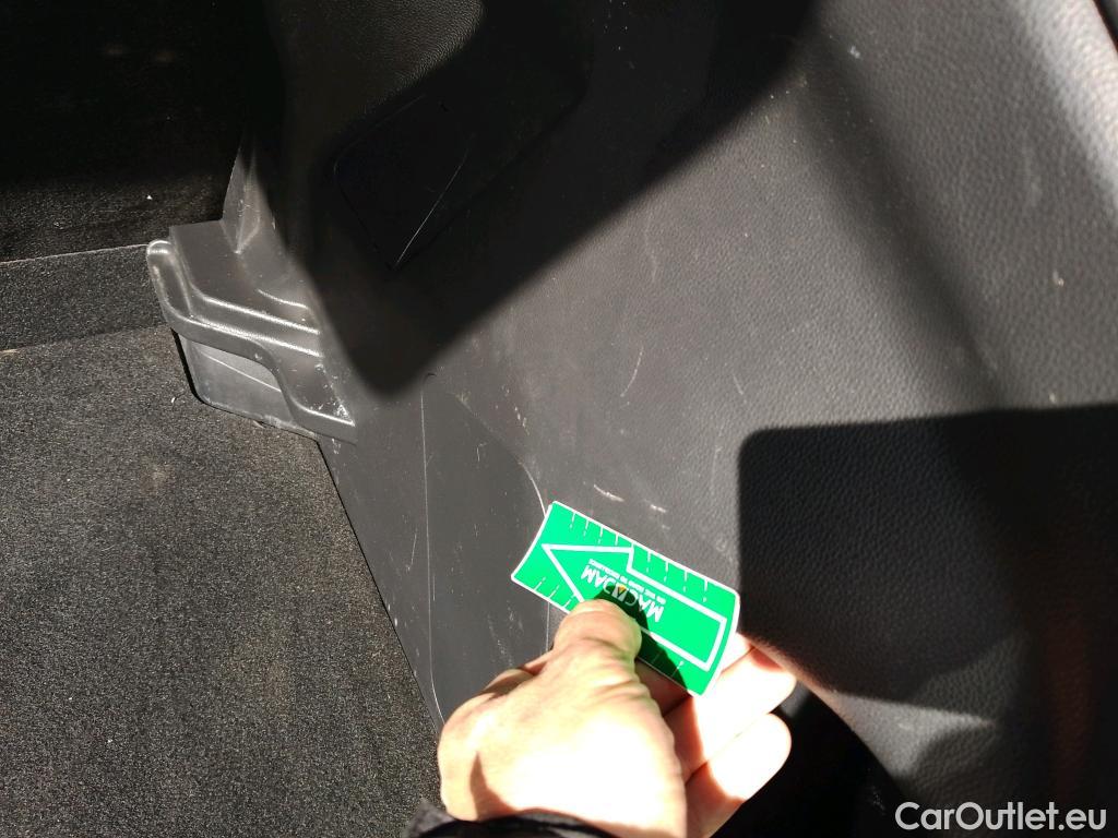  Toyota  Yaris Cross TOYOTA  / 2021 / 5P / todoterreno 1.5 120H Active Tech #13