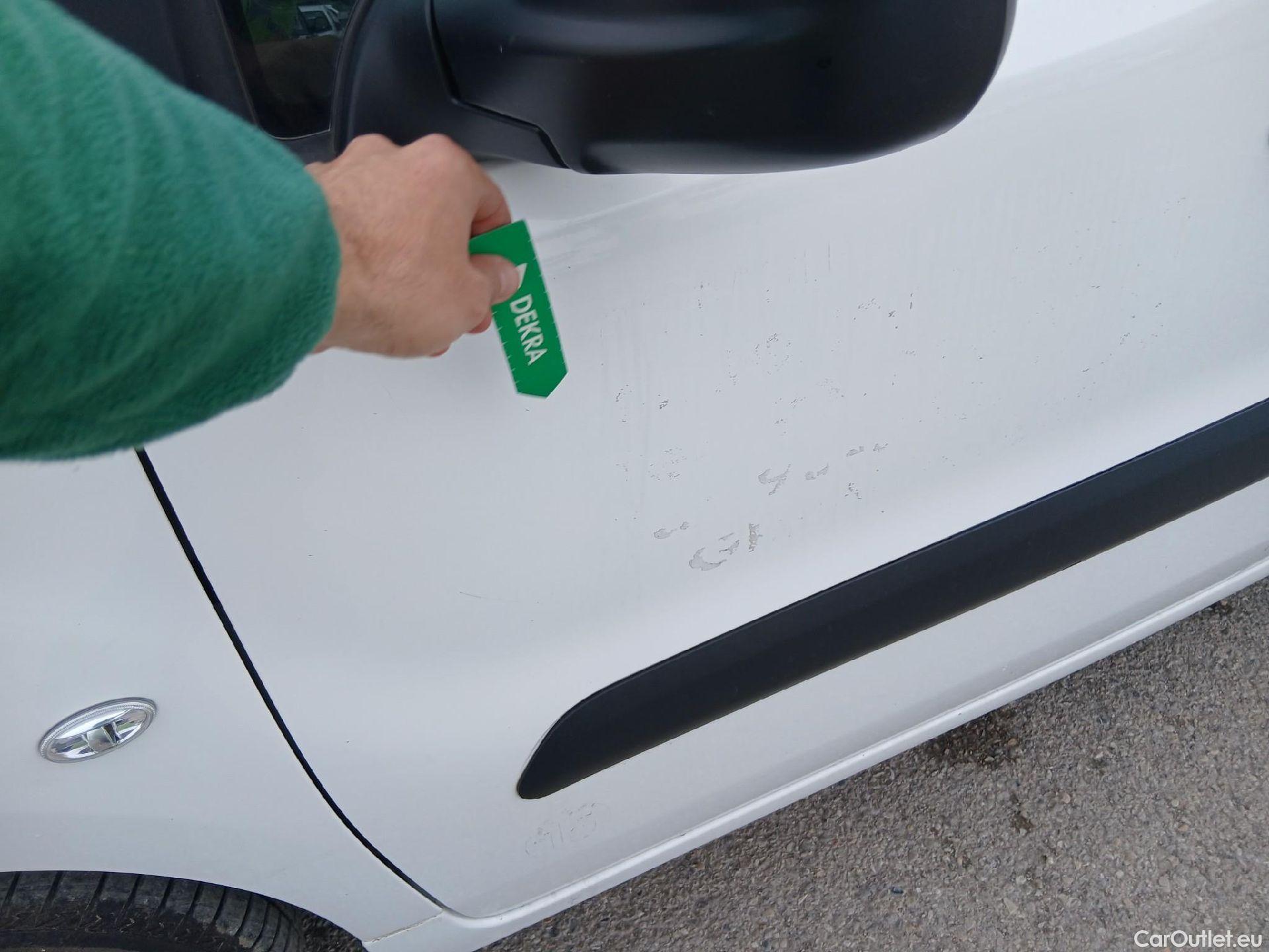  Citroen  Berlingo CITROEN  / 2015 / 3P / furgón derivado de turismo BlueHDi 74KW (100CV) #5