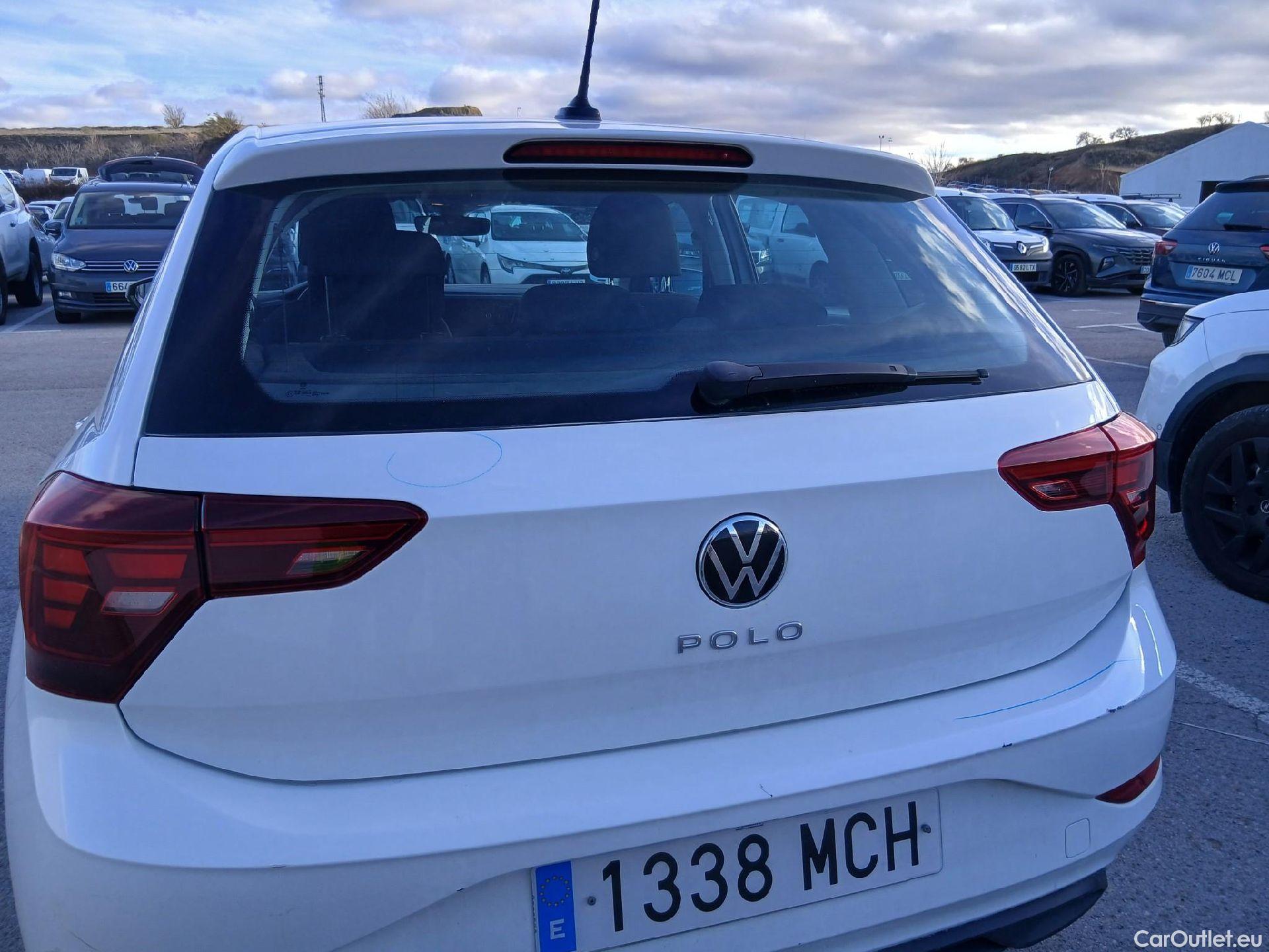  Volkswagen  Polo VOLKSWAGEN  / 2021 / 5P / berlina con portón Life 1.0 TSI 70kW (95CV) #39