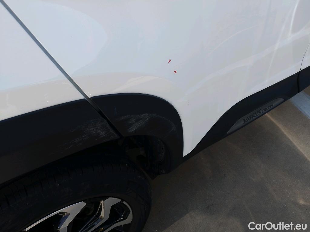  Toyota  Yaris Cross TOYOTA  / 2021 / 5P / todoterreno 1.5 120H Active Tech #21