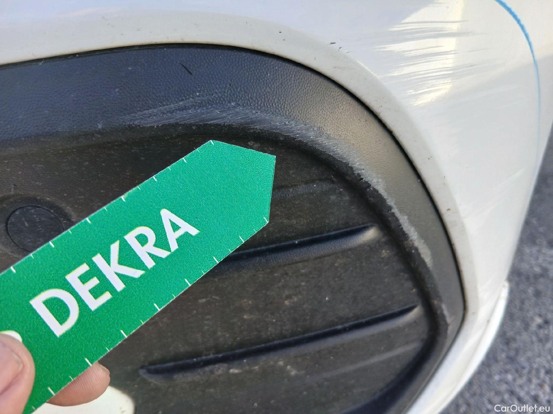  Volkswagen  Polo VOLKSWAGEN  / 2021 / 5P / berlina con portón Life 1.0 TSI 70kW (95CV) #10