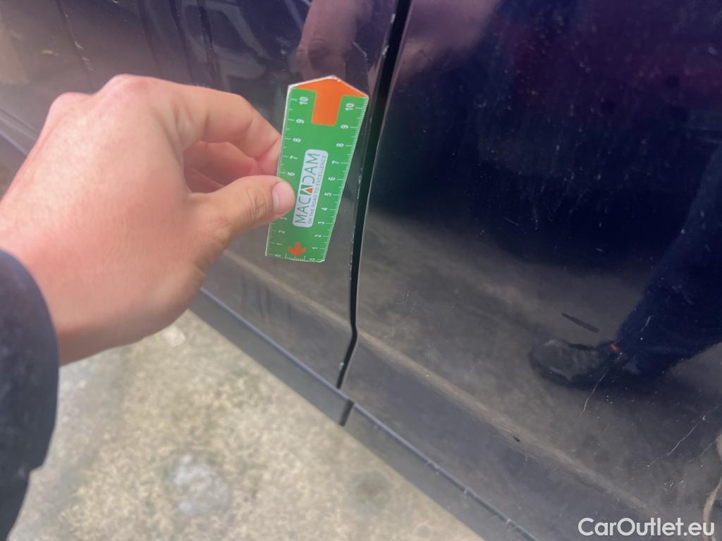  Toyota  RAV4 TOYOTA  / 2018 / 5P / todoterreno 2.5l Feel! #4