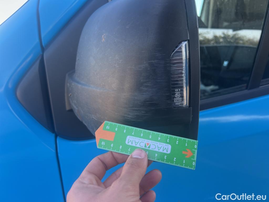  Renault  Trafic RENAULT  / 2021 / 4P / furgón Furgón L2H1 Blue dCi 96 Kw (130 CV) CUA #30