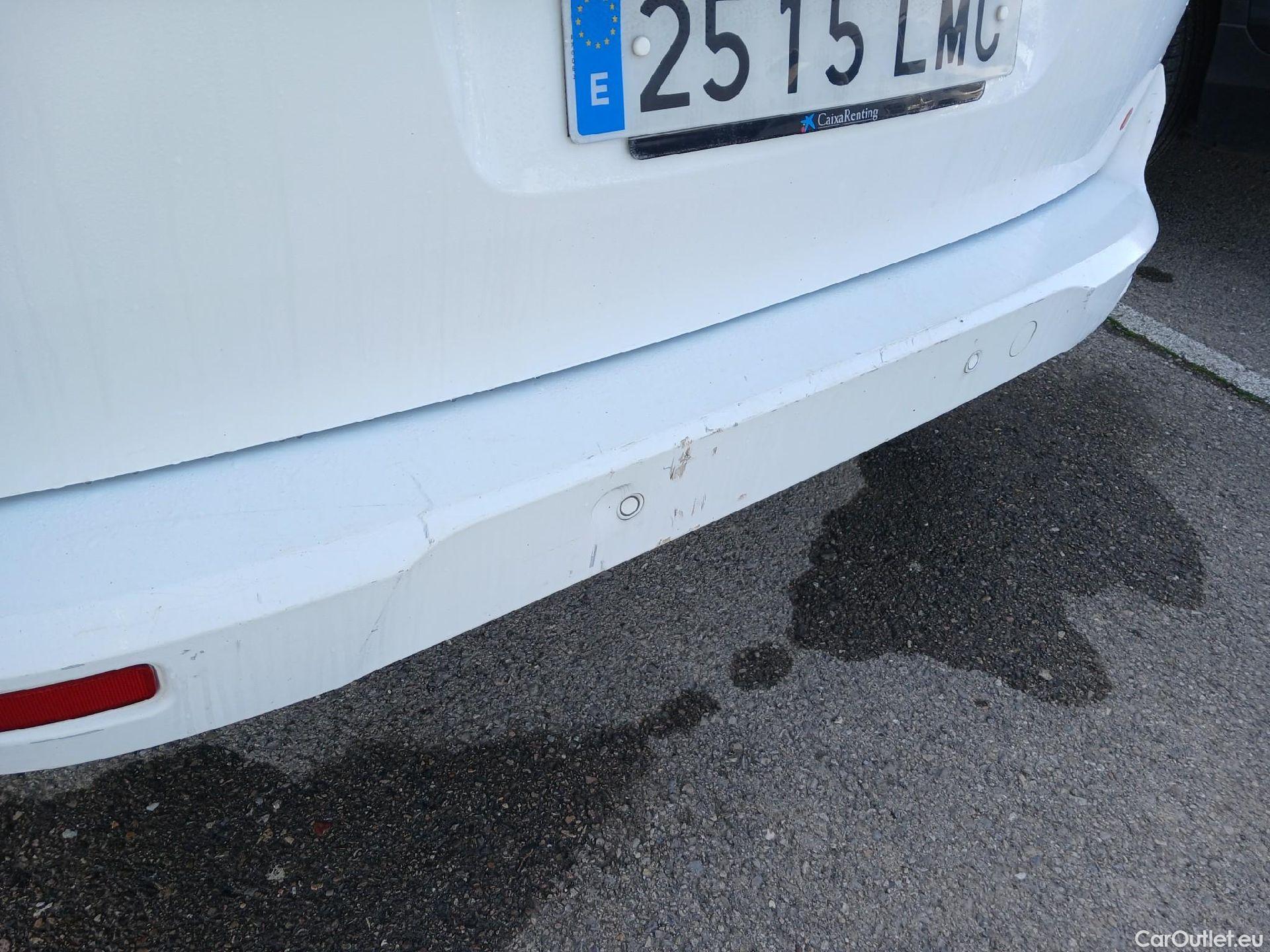  Ford  Grand Tourneo FORD  Connect / 2013 / 5P / monovolumen 1.5 TDCi 88kW (120CV) Titanium #19