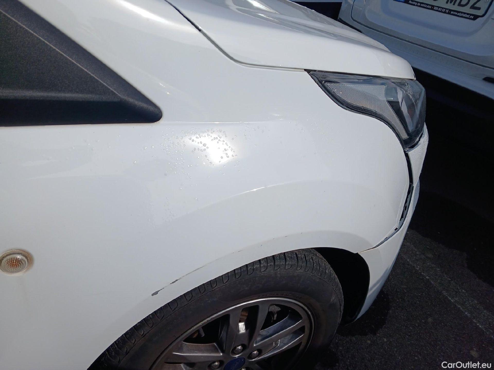  Ford  Grand Tourneo FORD  Connect / 2013 / 5P / monovolumen 1.5 TDCi 88kW (120CV) Titanium #33