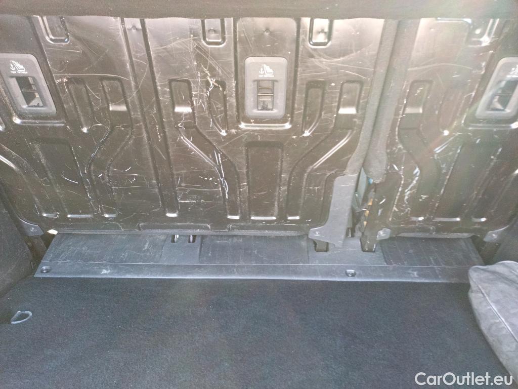  Citroen  Berlingo CITROEN  / 2015 / 4P / combi Talla M BlueHDi 100 S&S LIVE (IND) #15