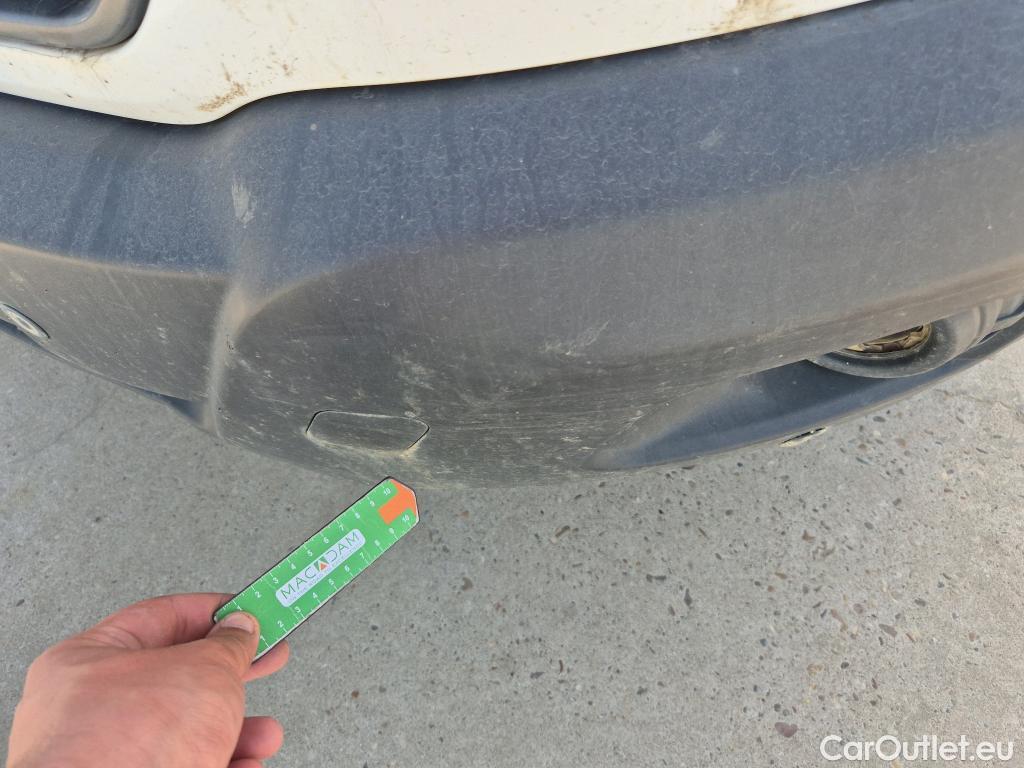  Ford  Transit FORD  / 2013 / 4P / furgón 350 96kW L3H2 Van Trend Delantera #45