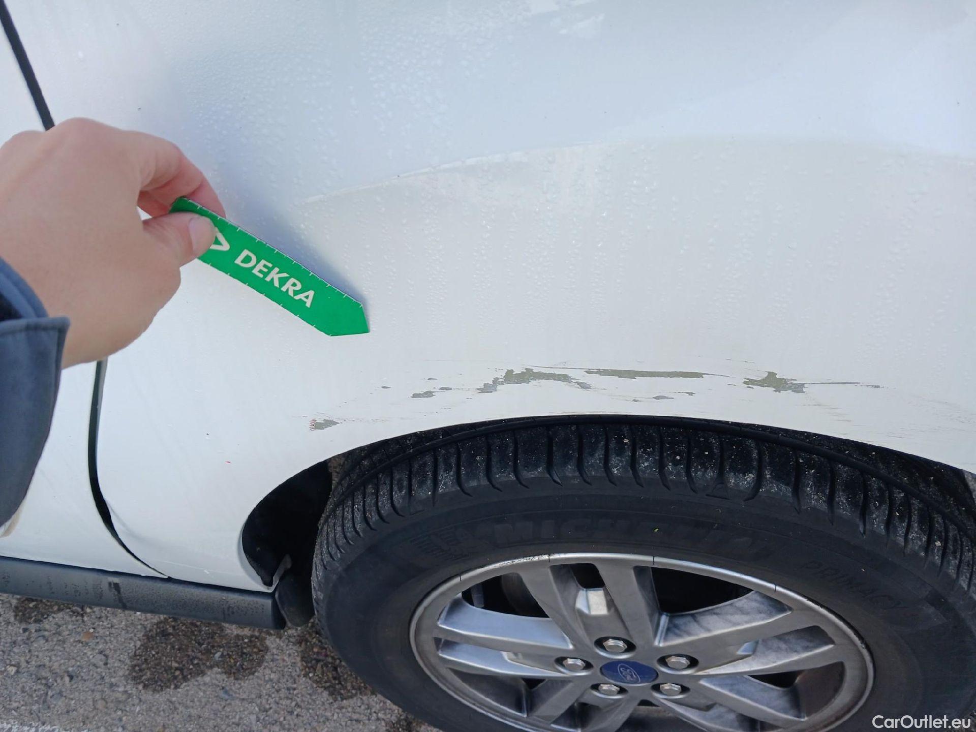  Ford  Grand Tourneo FORD  Connect / 2013 / 5P / monovolumen 1.5 TDCi 88kW (120CV) Titanium #18