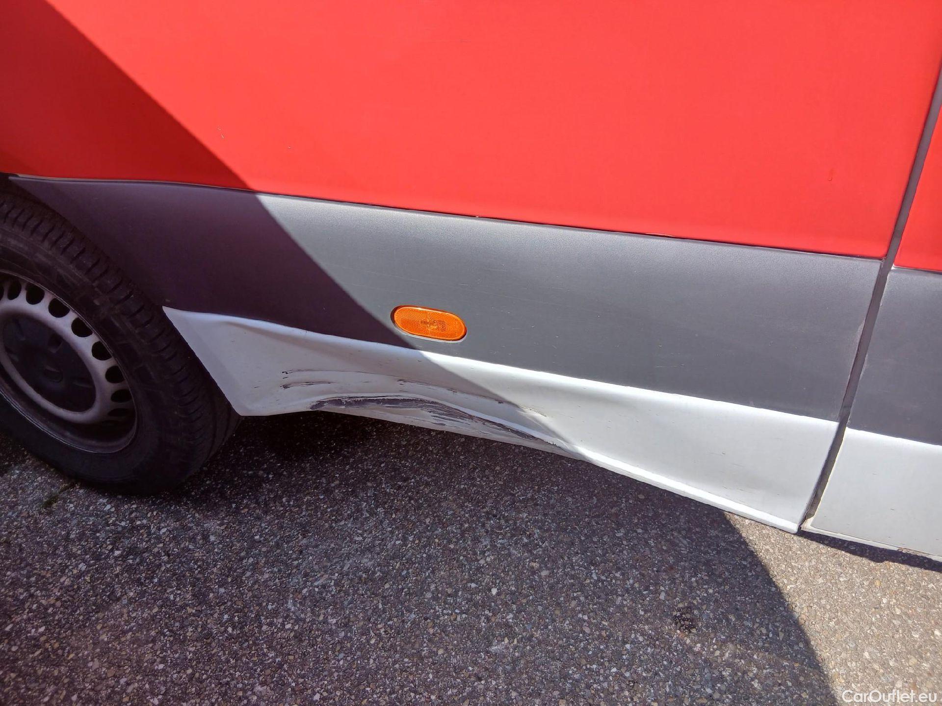  Mercedes  Sprinter MERCEDES-BENZ  / 2018 / 4P / furgón 316 CDI LARGO L 3.5T T.ALTO #28