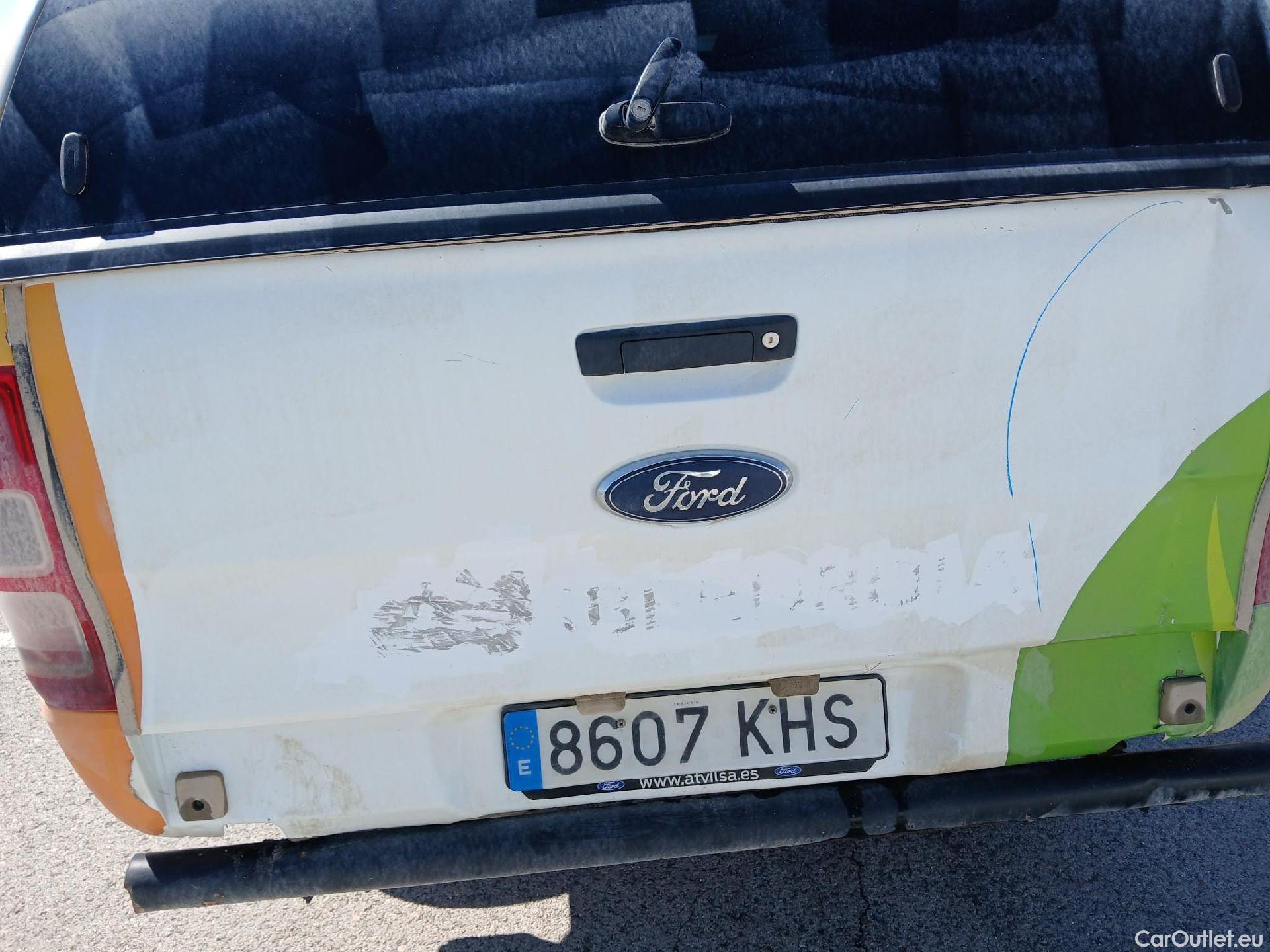  Ford  Ranger FORD  VU 4p 6G pickup 2.2 TDCi 118kW 4x4 Doble Cab. XL S/S #21