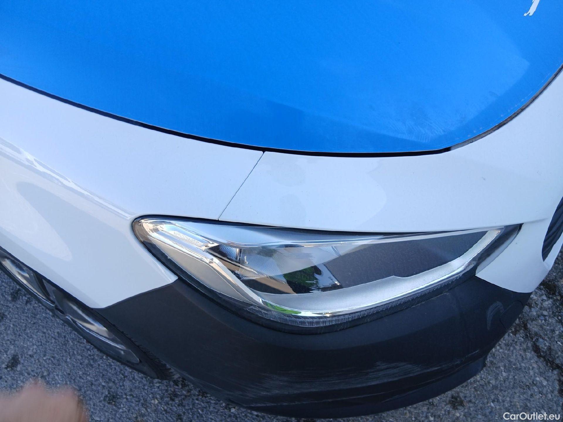  Mercedes  Citan MERCEDES-BENZ  / 2021 / 4P / furgón derivado de turismo 110 CDI 70kW Furgón Base Largo #6