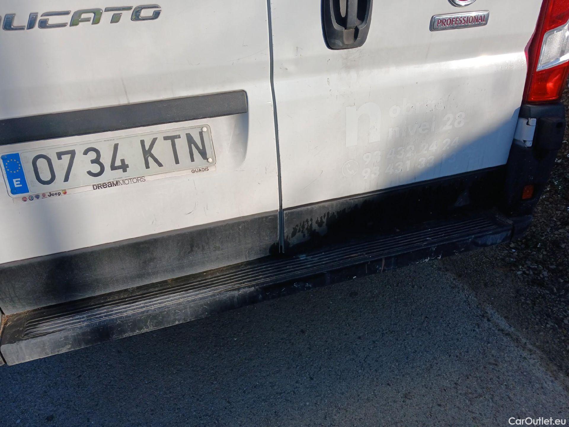  Fiat  Ducato FIAT  / 2014 / 4P / furgón 33 Medio Techo Alto 2.0 Mjet 85kW (115CV #15