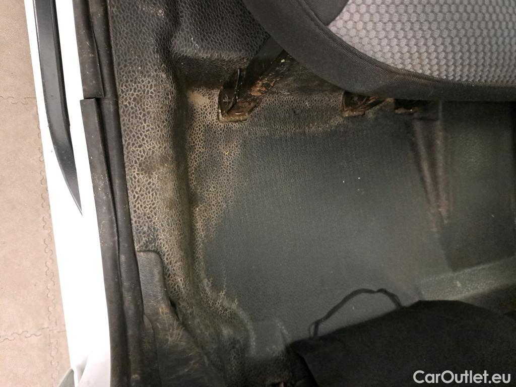  Renault  Kangoo RENAULT  Z.E./2013/4P/furgón derivado de turismo Maxi Z.E. 5 plazas #67