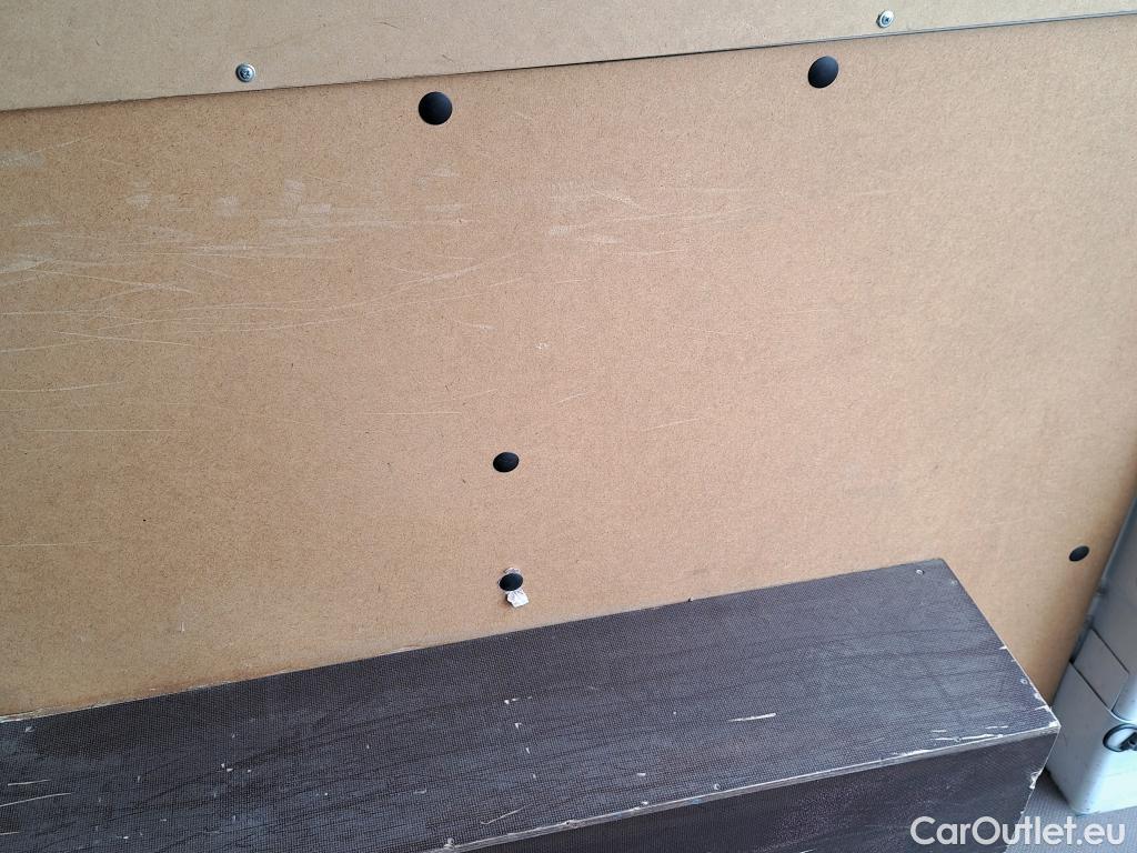  Nissan  NV400 NISSAN  / 2011 / 4P / furgón L3H3 3,5T 2.3dCi 110kW FWD Comfort #43