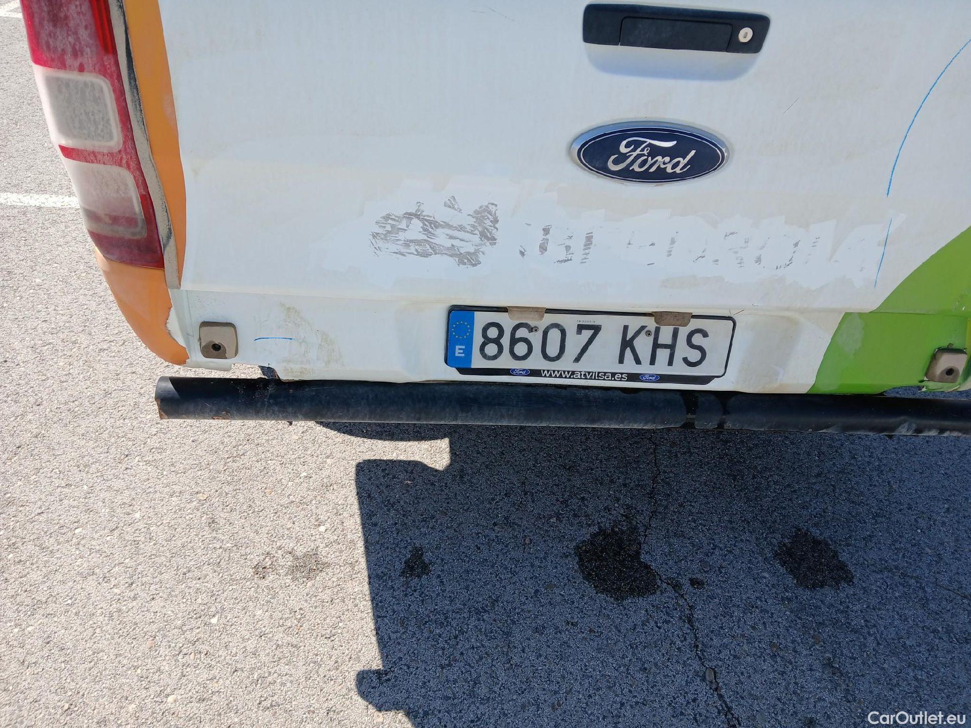  Ford  Ranger FORD  VU 4p 6G pickup 2.2 TDCi 118kW 4x4 Doble Cab. XL S/S #22