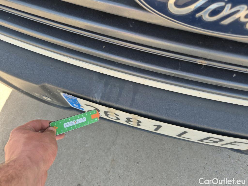  Ford  Transit FORD  / 2013 / 4P / furgón 350 96kW L3H2 Van Trend Delantera #59