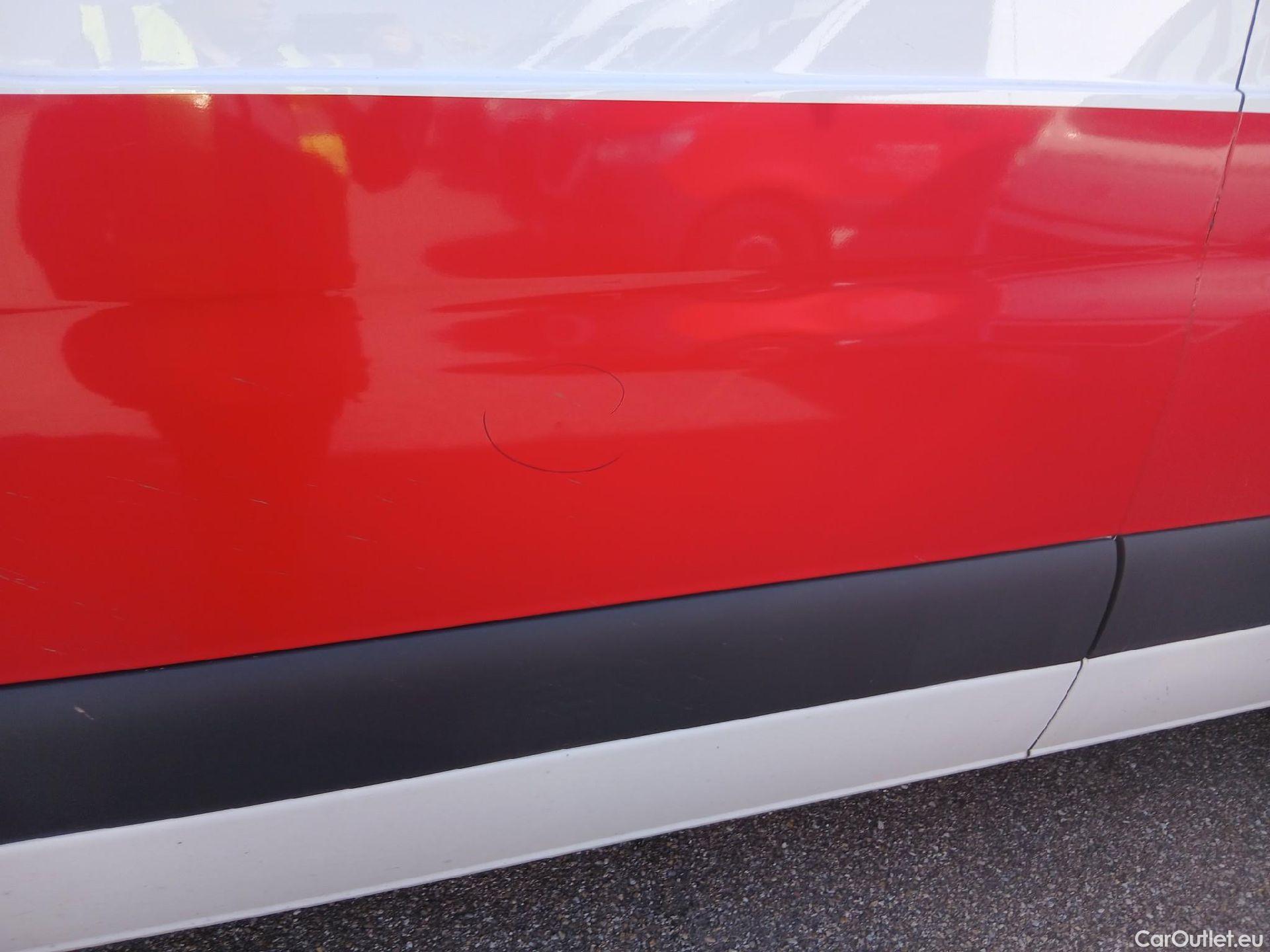  Mercedes  Sprinter MERCEDES-BENZ  / 2018 / 4P / furgón 316 CDI LARGO L 3.5T T.ALTO #15