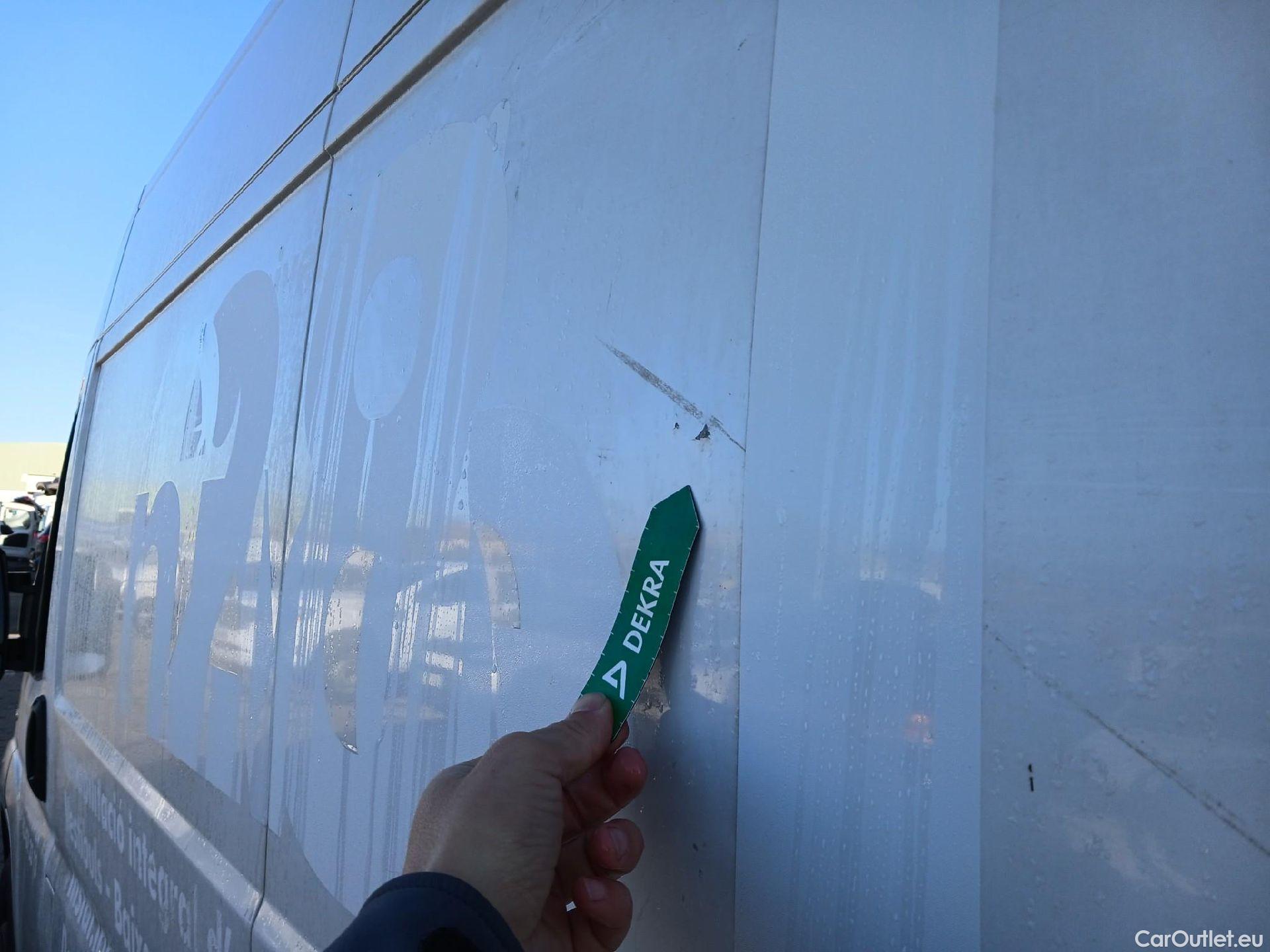  Fiat  Ducato FIAT  / 2014 / 4P / furgón 33 Medio Techo Alto 2.0 Mjet 85kW (115CV #11