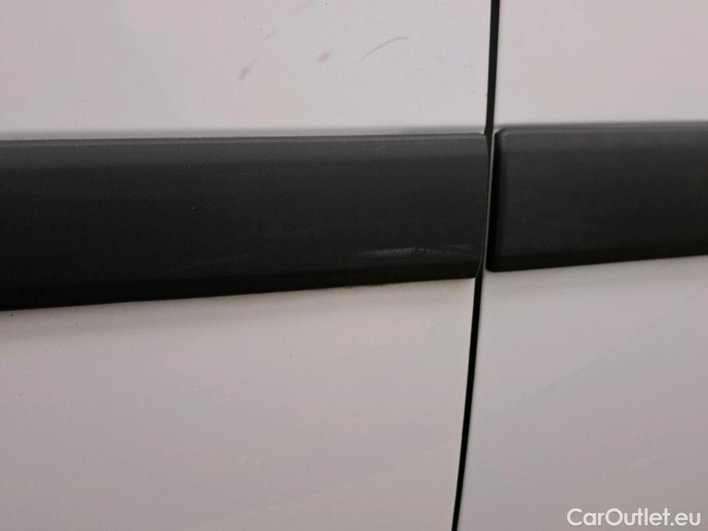  Renault  Kangoo RENAULT  Z.E./2013/4P/furgón derivado de turismo Maxi Z.E. 5 plazas #82