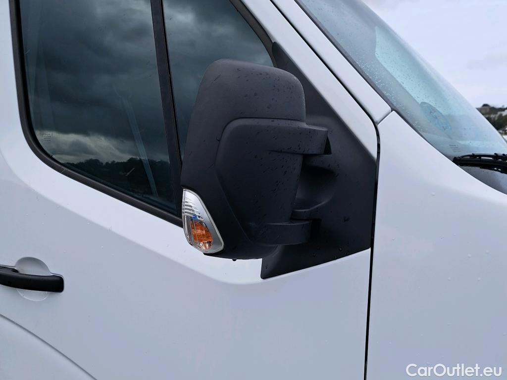  Nissan  NV400 NISSAN  / 2011 / 4P / furgón L3H3 3,5T 2.3dCi 110kW FWD Comfort #44