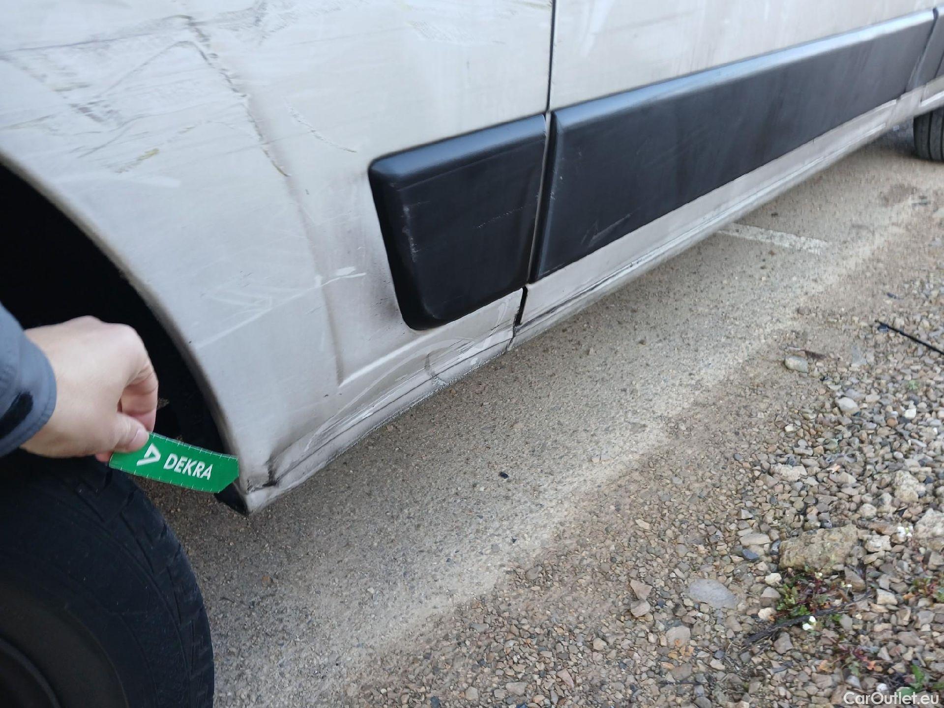  Fiat  Ducato FIAT  / 2014 / 4P / furgón 33 Medio Techo Alto 2.0 Mjet 85kW (115CV #21