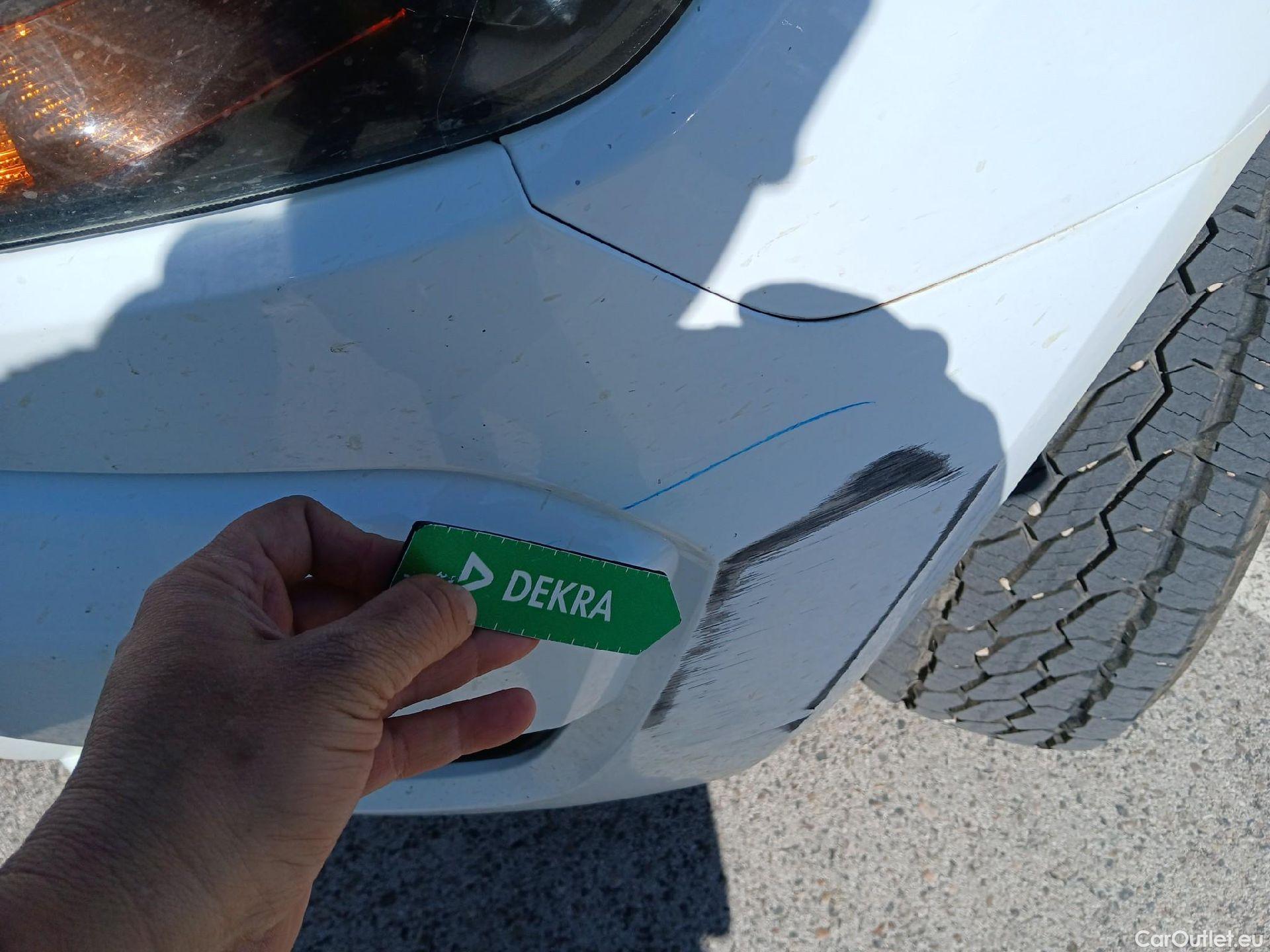  Ford  Ranger FORD  VU 4p 6G pickup 2.2 TDCi 118kW 4x4 Doble Cab. XL S/S #9