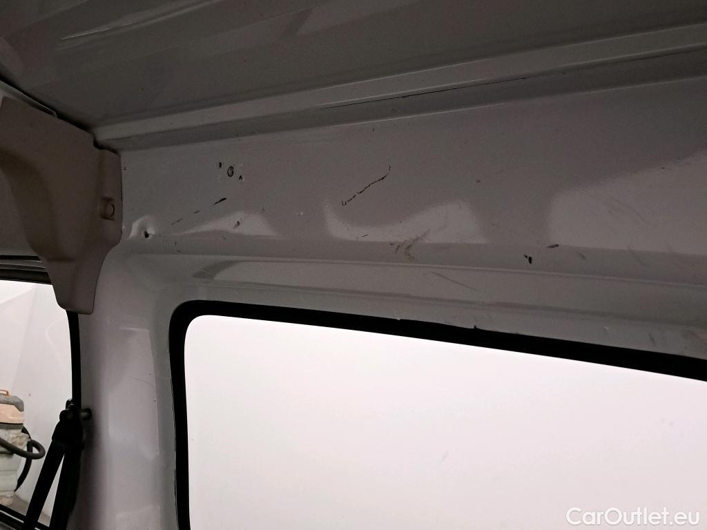  Renault  Kangoo RENAULT  Z.E./2013/4P/furgón derivado de turismo Maxi Z.E. 5 plazas #26