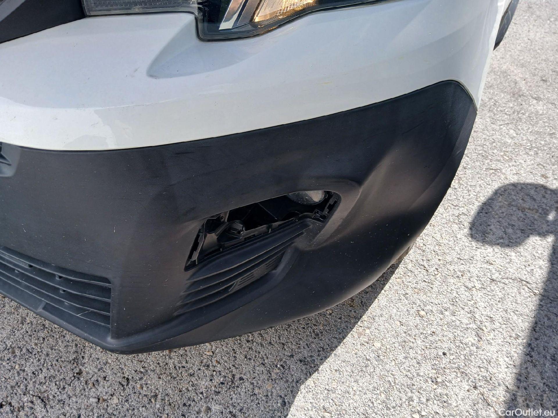  Peugeot  Partner PEUGEOT  / 2018 / 3P / furgón derivado de turismo Pro Standard 600kg BlueHDi 73kW (AC) #13