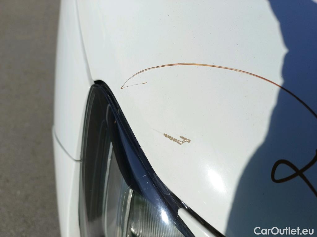  Citroen  Berlingo CITROEN  / 2015 / 4P / combi Talla M BlueHDi 100 S&S LIVE (IND) #22