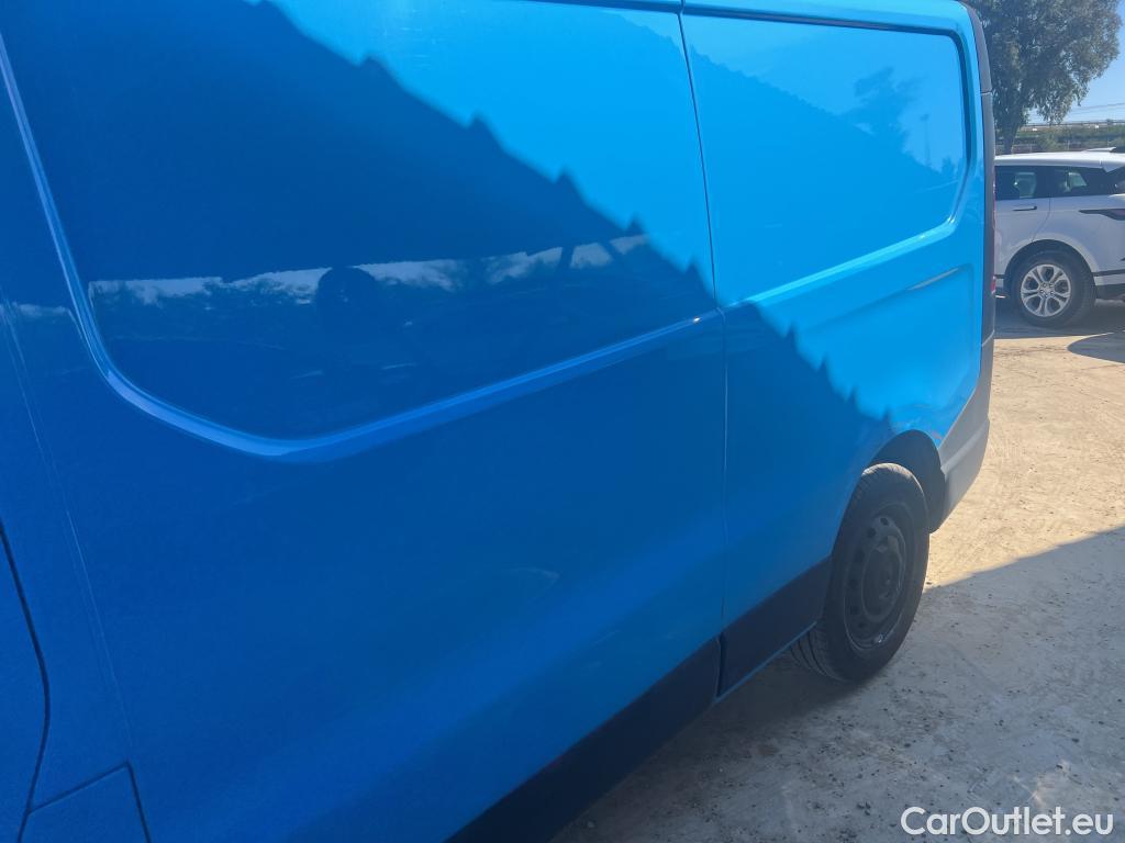  Renault  Trafic RENAULT  / 2021 / 4P / furgón Furgón L2H1 Blue dCi 96 Kw (130 CV) CUA #13